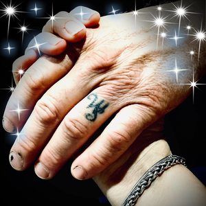 Meet your Posher, Wendy